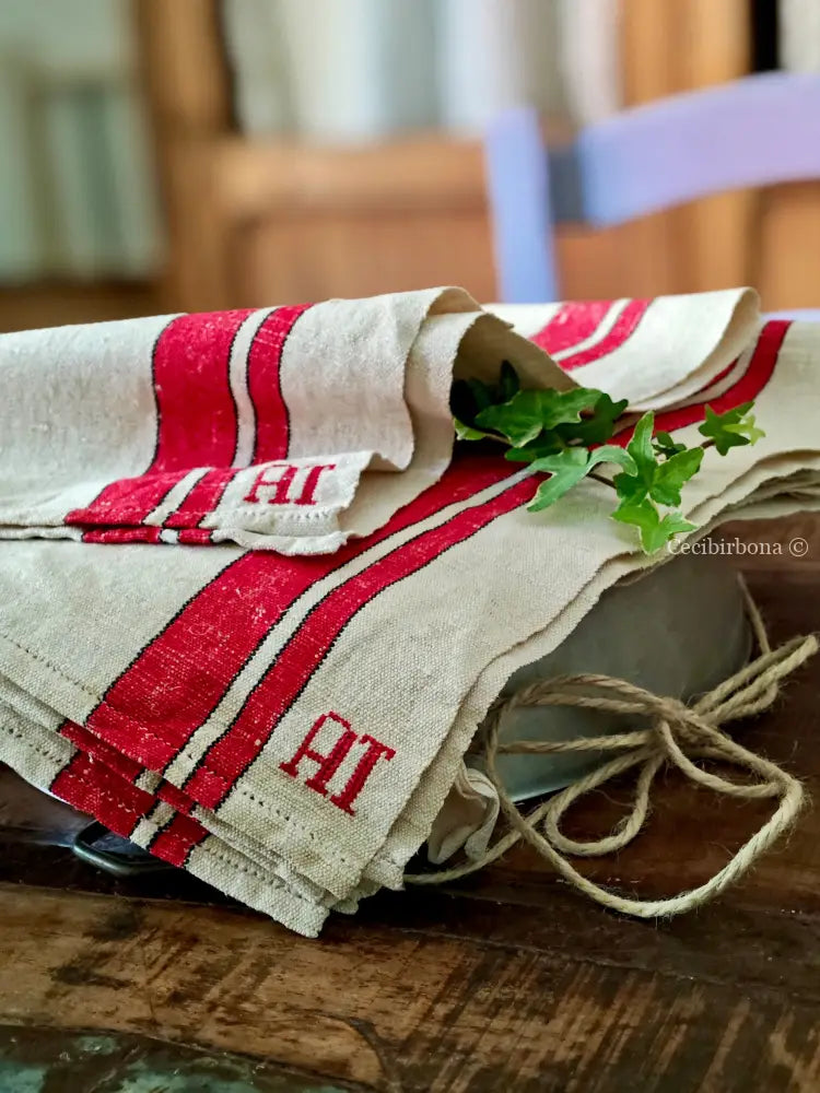 Set di cinque canovacci in canapa biancheria antica per la casa