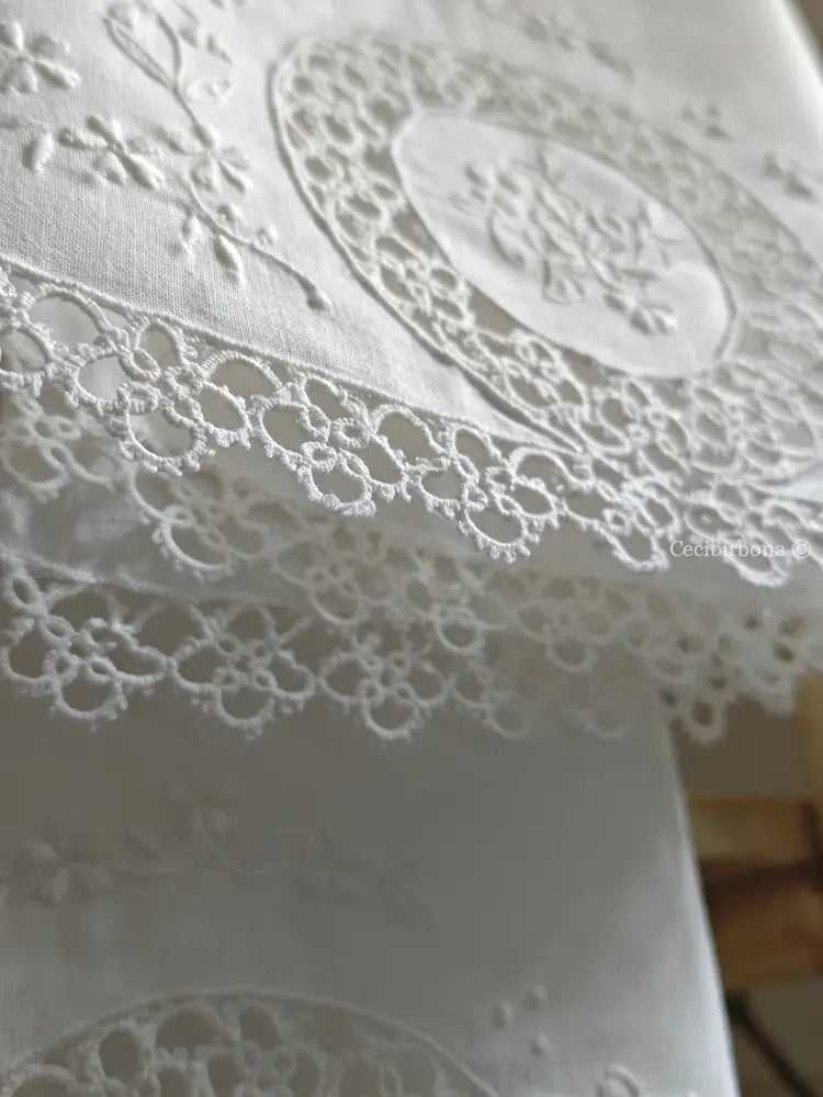 Teli in lino ricamato a chiacchierino Ricamo fiori Telo in lino