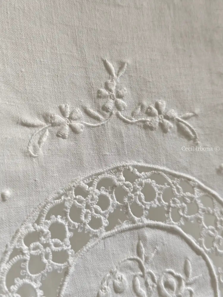 Teli in lino ricamato a chiacchierino Ricamo fiori Telo in lino