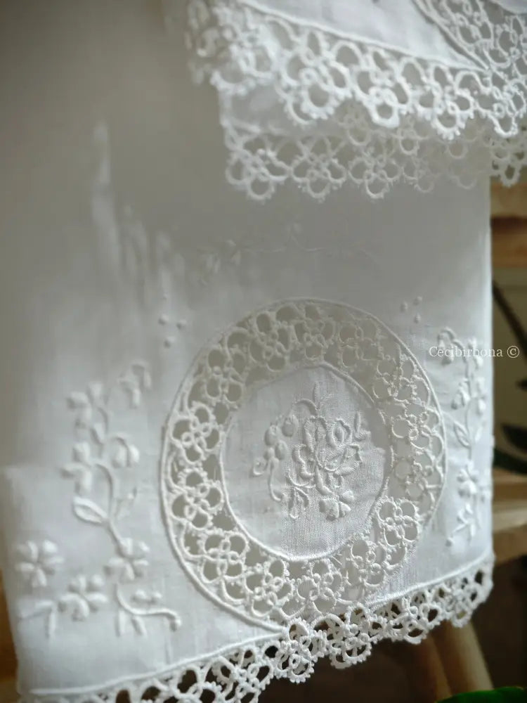 Teli in lino ricamato a chiacchierino Ricamo fiori Telo in lino