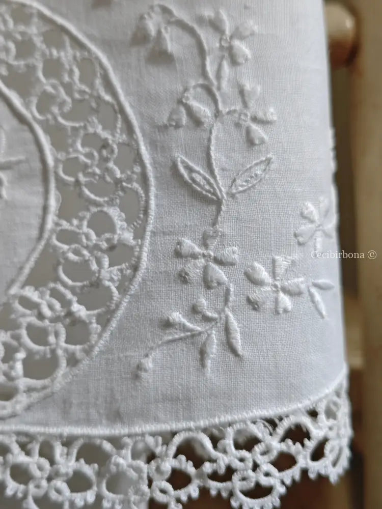 Teli in lino ricamato a chiacchierino Ricamo fiori Telo in lino