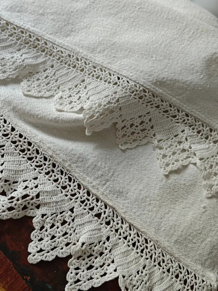 Telo antico in cotone con balze uncinetto biancheria antica per la casa