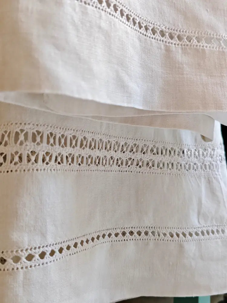 Telo da bagno in lino antico con monogramma NS e sfilature Asciugamano in lino antico