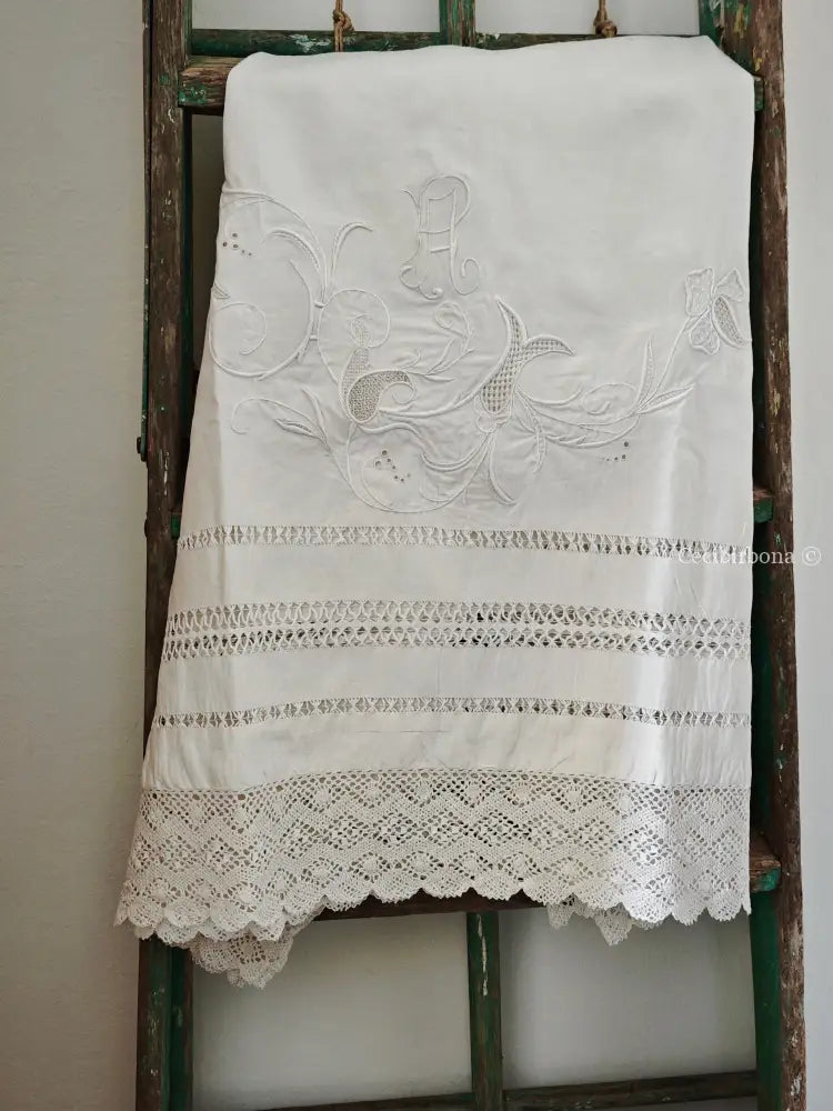Telo da bagno in lino ricamato “Corredo di Angiolina “ Asciugamano in lino antico