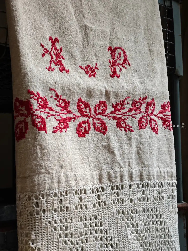 Telo da bagno in lino ricamato “Corredo di Angiolina “ Asciugamano in lino antico