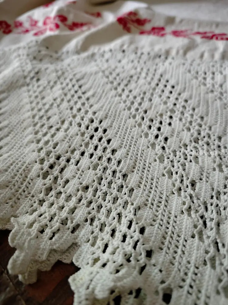 Telo da bagno in lino ricamato “Corredo di Angiolina “ Asciugamano in lino antico