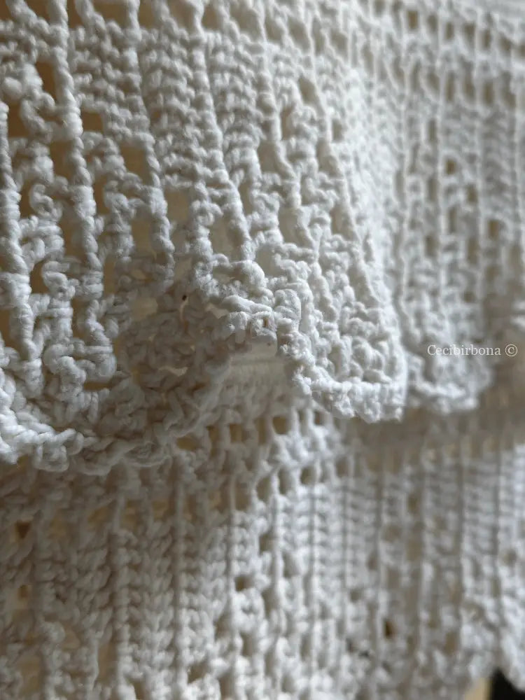 Telo in cotone spigato con balze uncinetto e monogramma NL biancheria antica per la casa