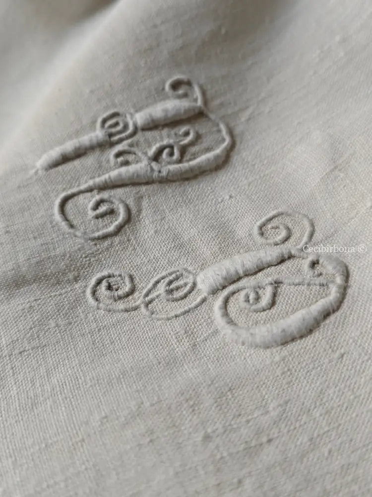 Telo in lino con alte balze all’uncinetto e monogramma PN Corredo N.2/4 biancheria antica per la casa