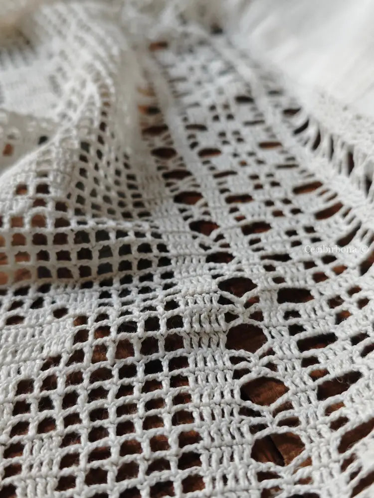 Telo in lino con alte balze all’uncinetto e monogramma PN Corredo N.2/4 biancheria antica per la casa