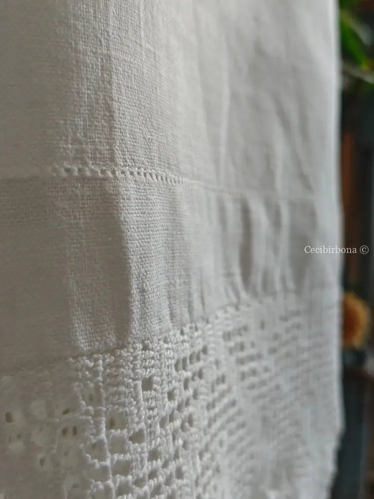 Telo in lino con balza all’uncinetto 3/4 Tende