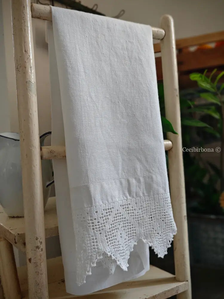 Telo in lino con balza all’uncinetto 3/4 Tende