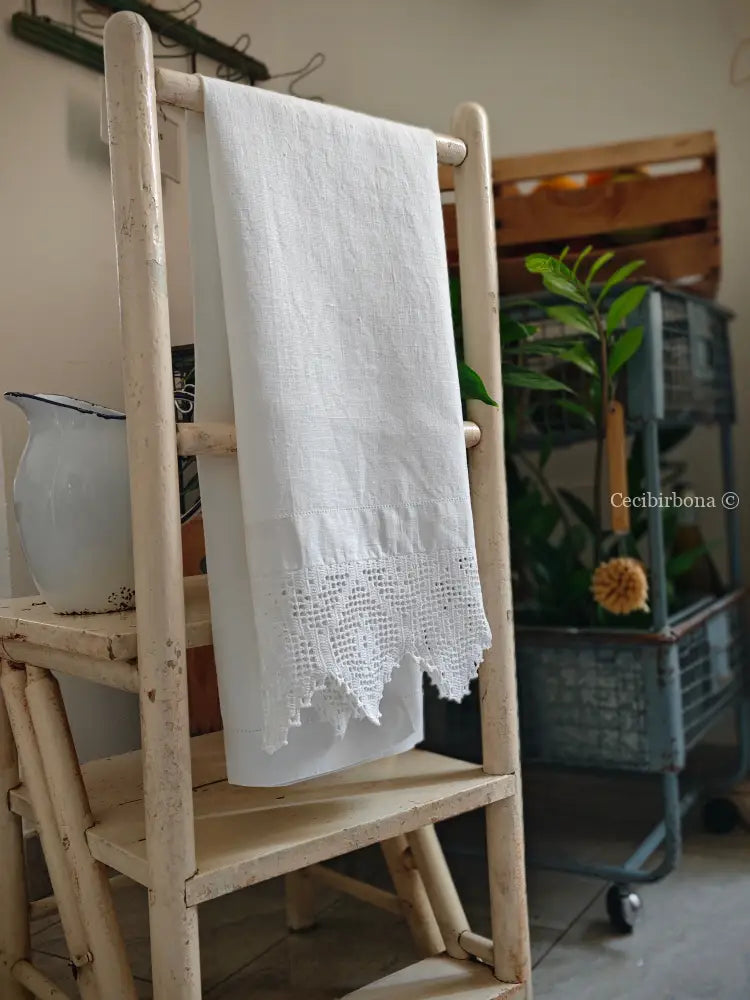 Telo in lino con balza all’uncinetto 3/4 Tende