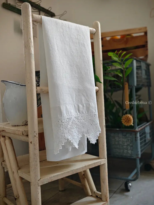 Telo in lino con balza all’uncinetto 3/4 Tende
