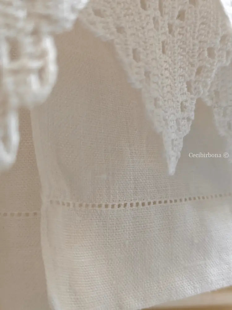 Telo in lino con balza all’uncinetto 4/4 Tende