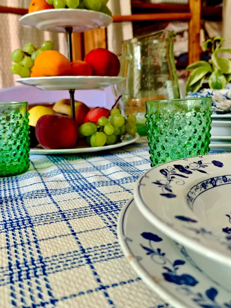 Tovaglia cifrata blu e panna con sei tovaglioli Tovaglia vintage