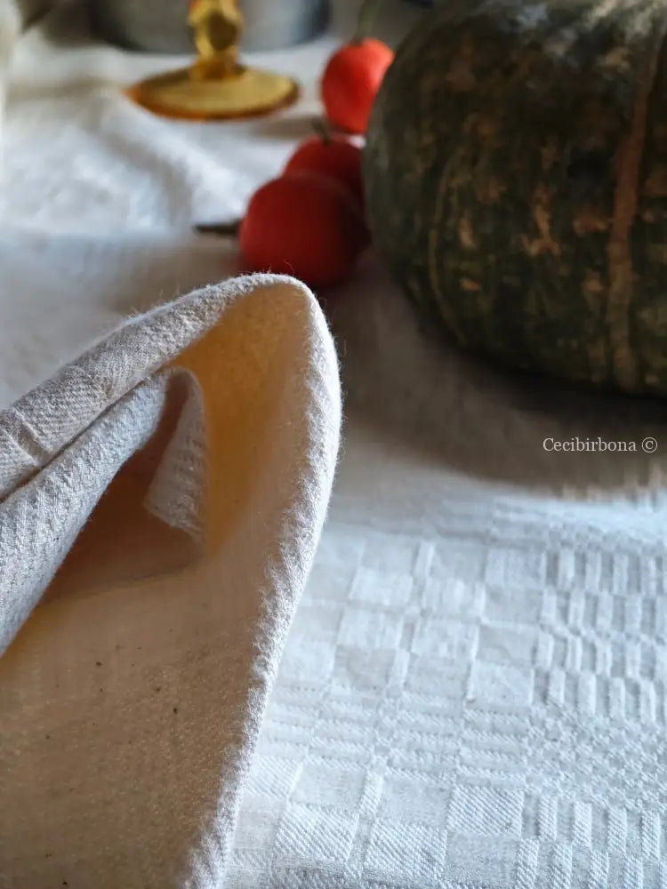 Tovaglia in cotone con monogramma DL Tovaglia vintage