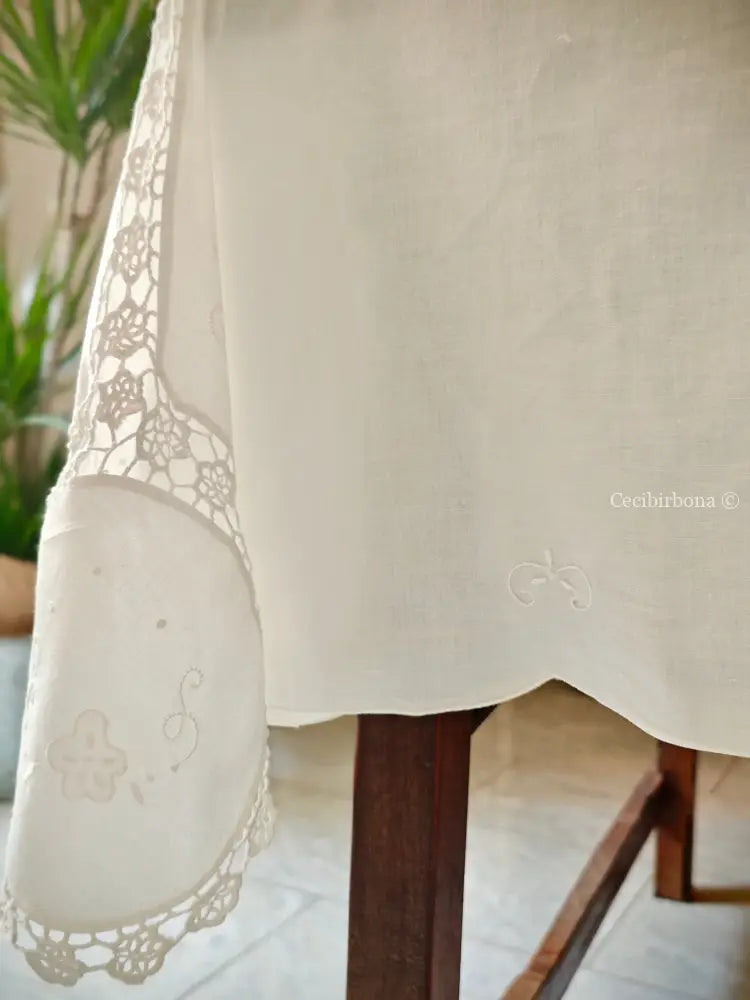 Tovaglia ricamata in cotone per 12 persone Tovaglia vintage ricamata da dodici