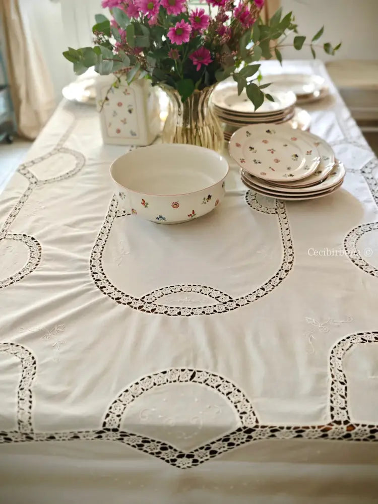 Tovaglia ricamata in cotone per 12 persone Tovaglia vintage ricamata da dodici
