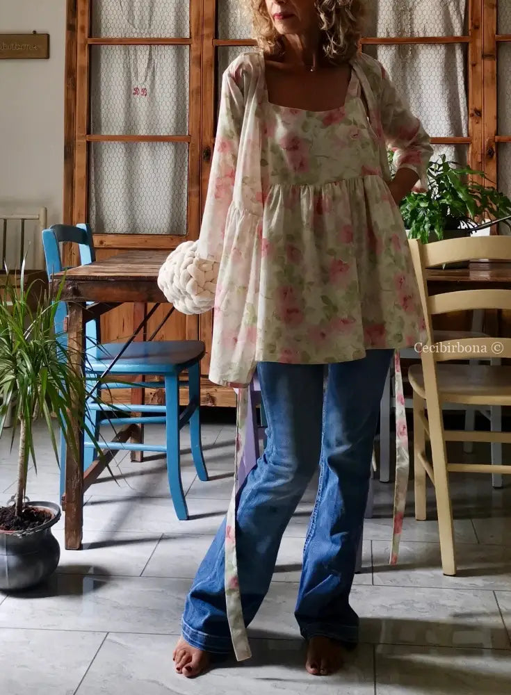 Tunica romantica in mussola di cotone floreale (Ref. 512) - abbigliamento